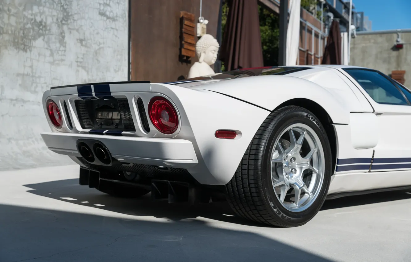 Photo wallpaper White, Wheel, Lights, Back, Sports car, 2005 Ford GT