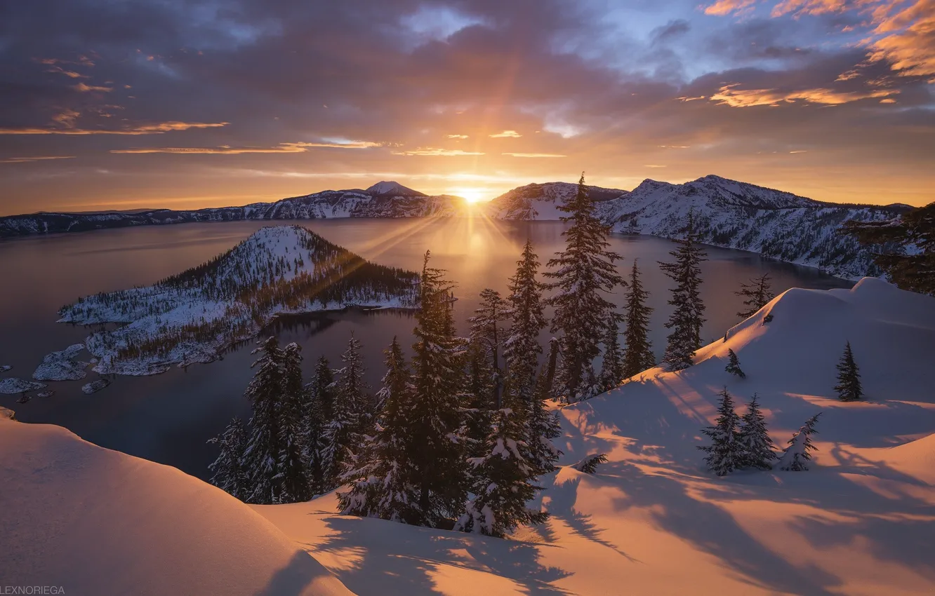 Photo wallpaper winter, the sun, light, snow, mountains, lake, the volcano, USA
