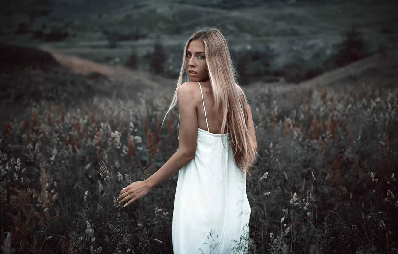 Photo wallpaper girl, long hair, dress, young, beautiful, beauty, face, hair