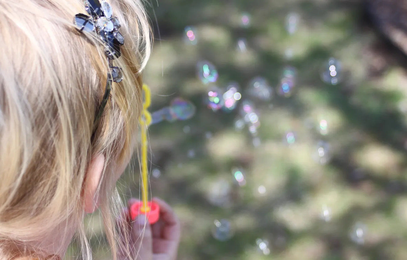 Photo wallpaper stones, bubbles, girl, bezel