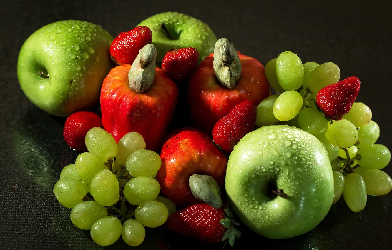Photo wallpaper apples, apple, strawberry, grapes, grape, strawberry
