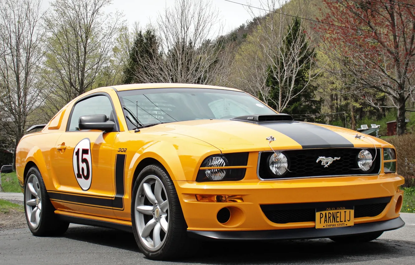 Photo wallpaper Mustang, Ford, yellow, '2006–09