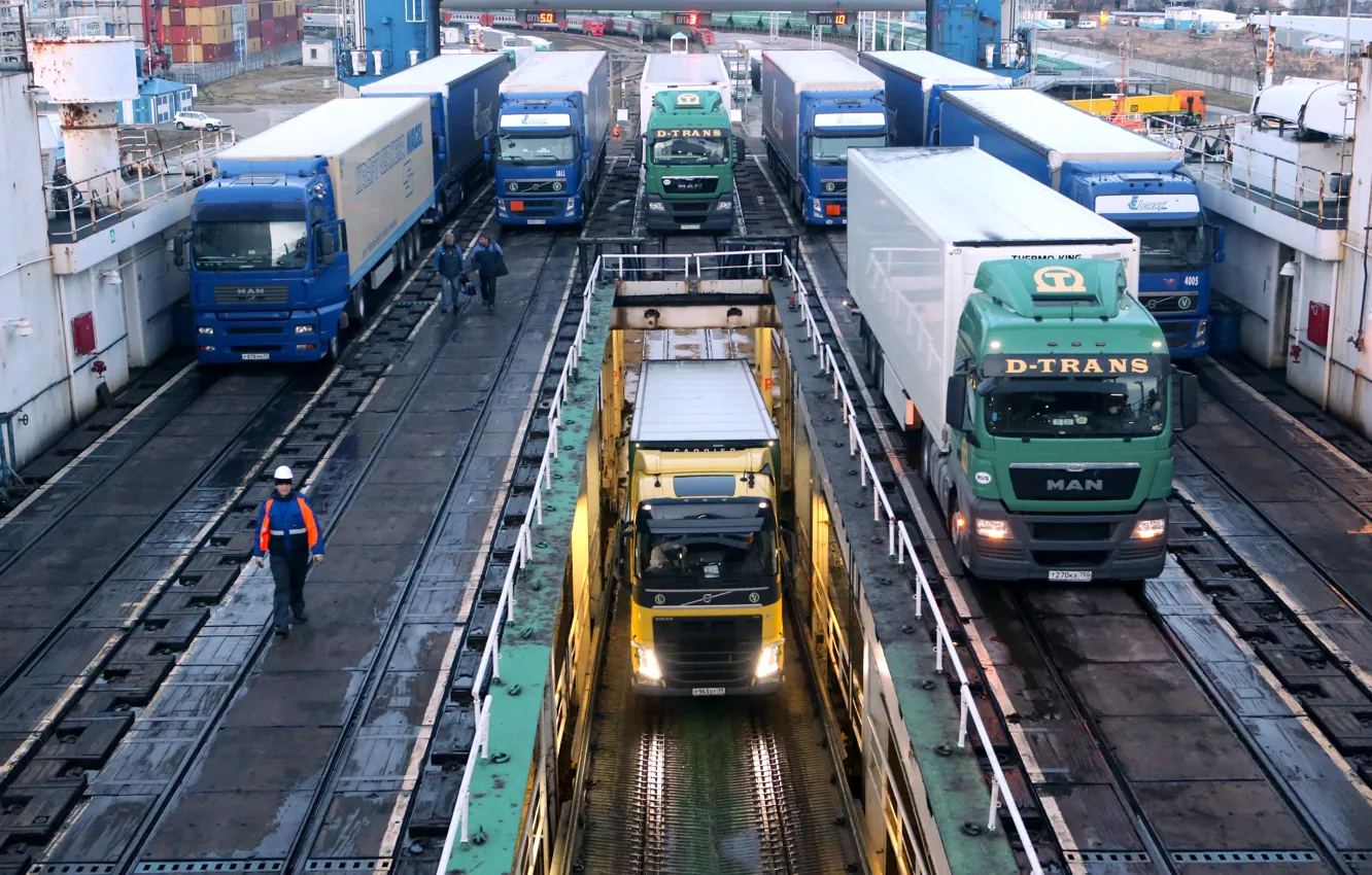 Photo wallpaper Trucks, Logistics, KAMAZ