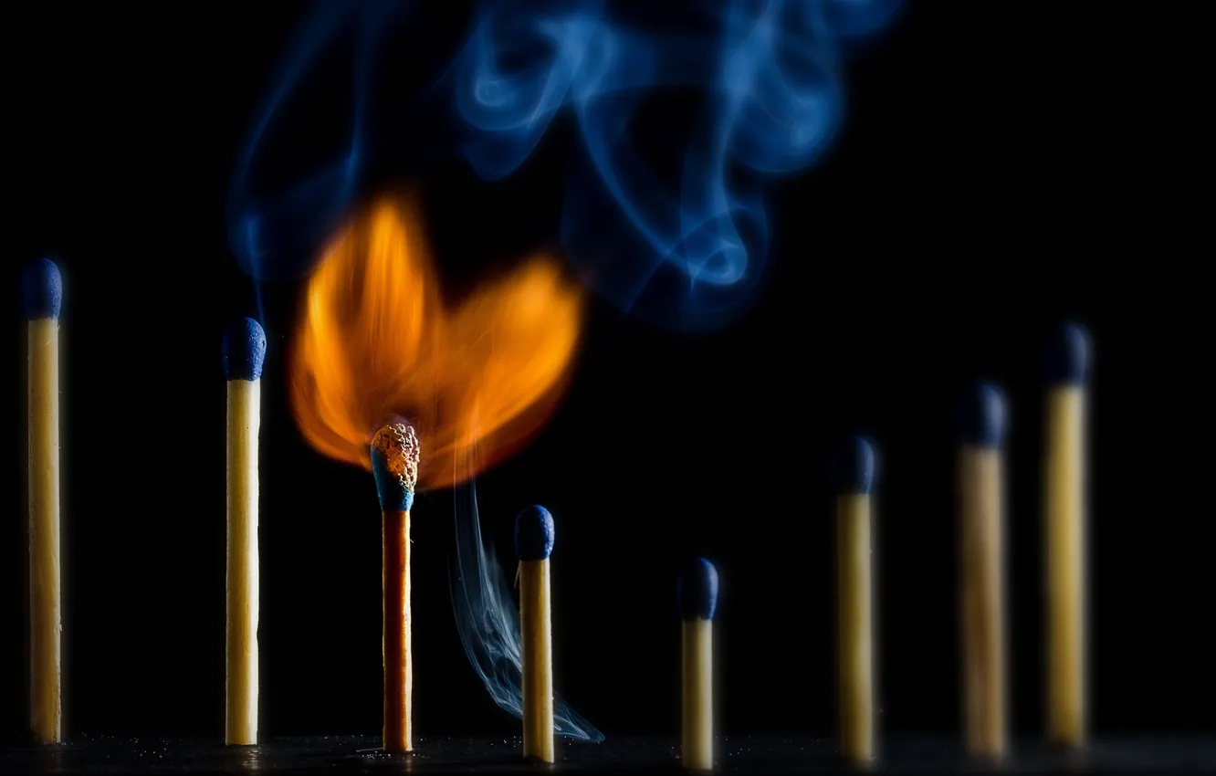 Photo wallpaper macro, lights, matches