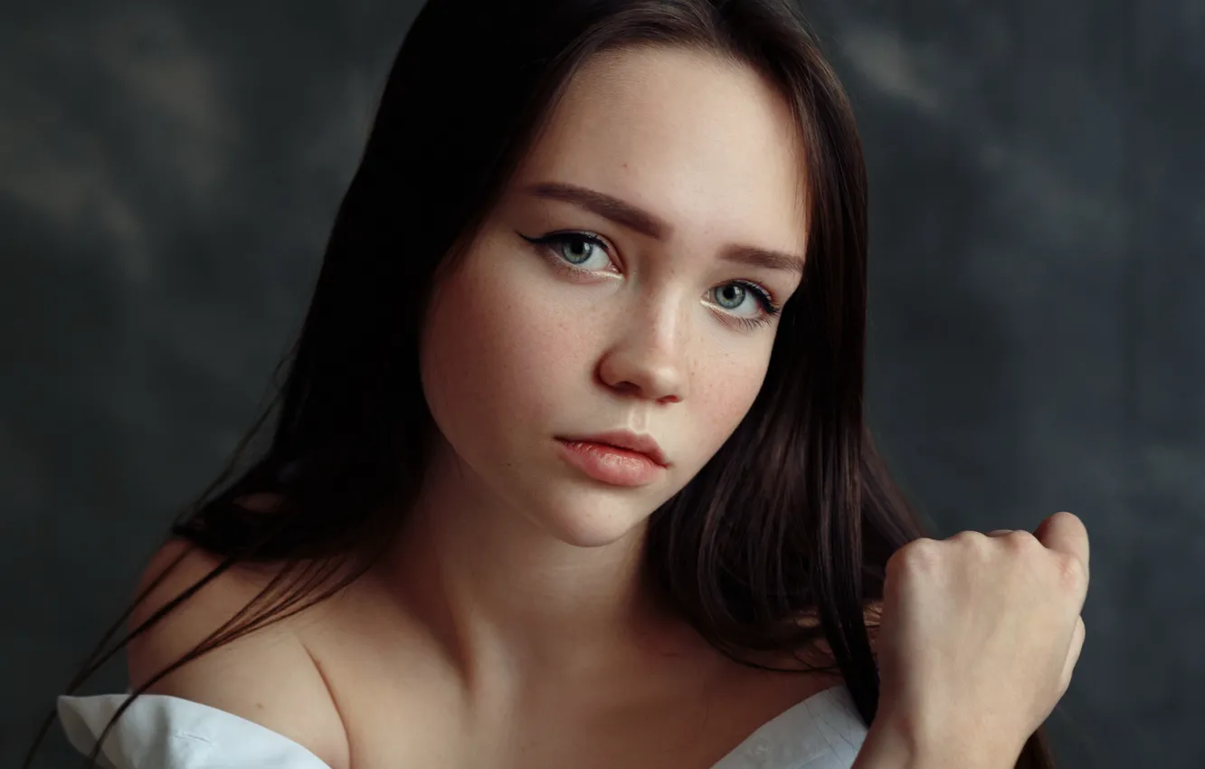 Photo wallpaper portrait, sponge, retouching, Rita, Evgeniy Bulatov