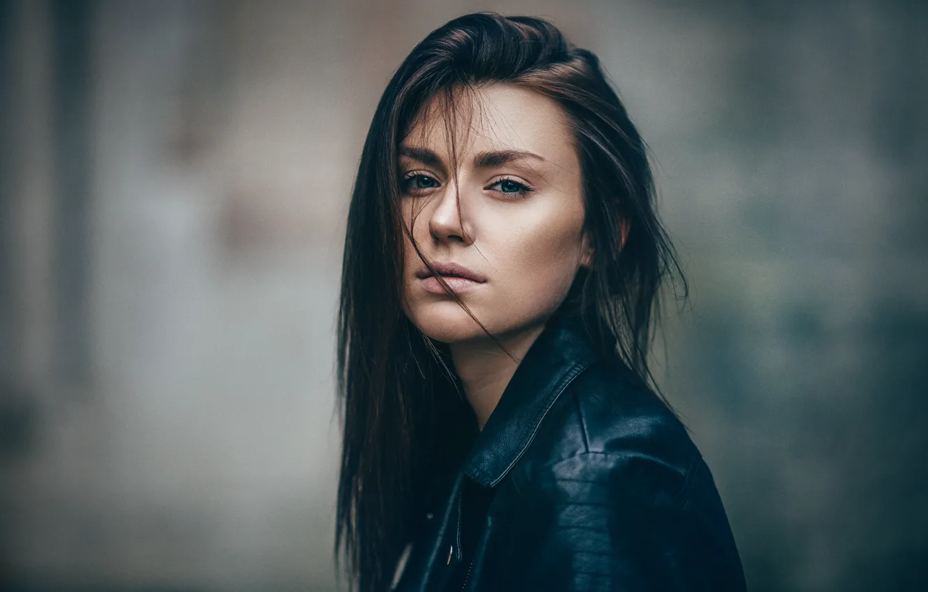 Photo wallpaper sponge, Anna, curls, Stefan Klauke