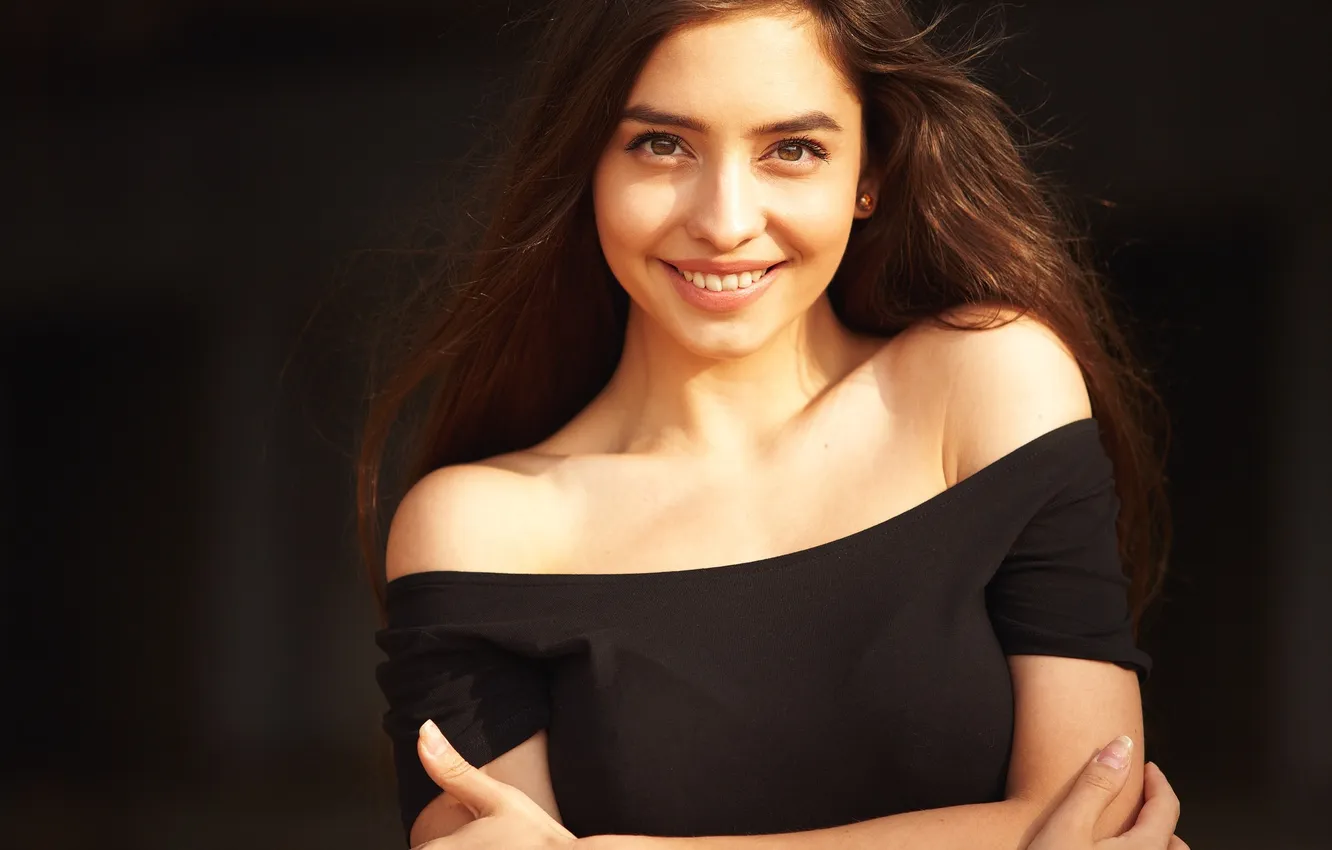 Photo wallpaper smile, hair, portrait, brunette