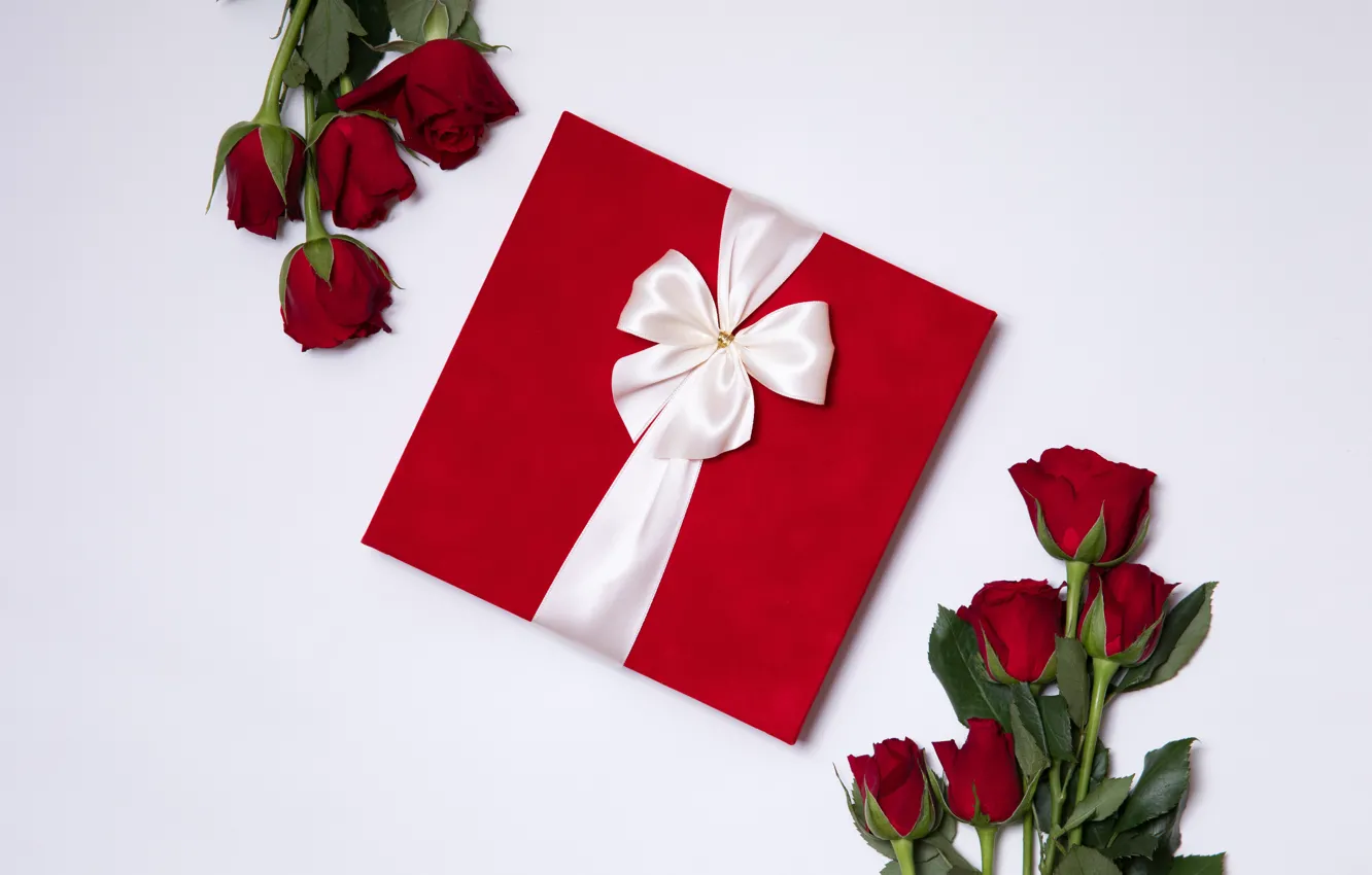 Photo wallpaper love, red, gift, roses, bouquet, red, love, flowers