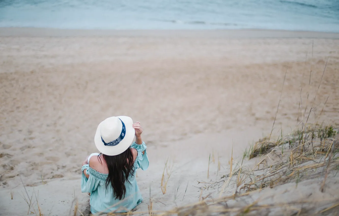 Photo wallpaper hat, sea, girl, beach