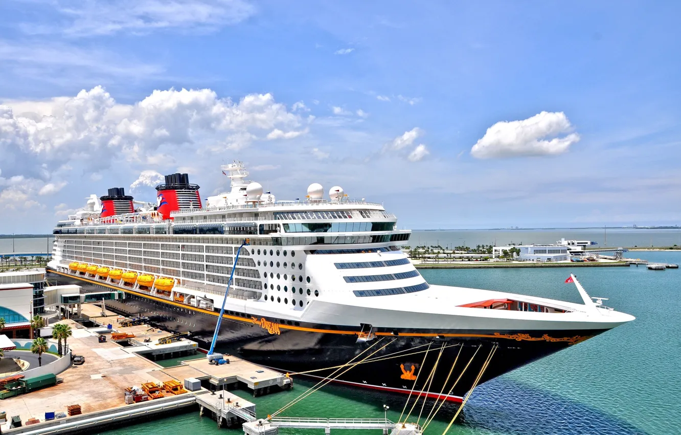 Photo wallpaper pier, port, liner, elegant, waters, the company "Disney Cruise Line", "The Disney Dream", cruise