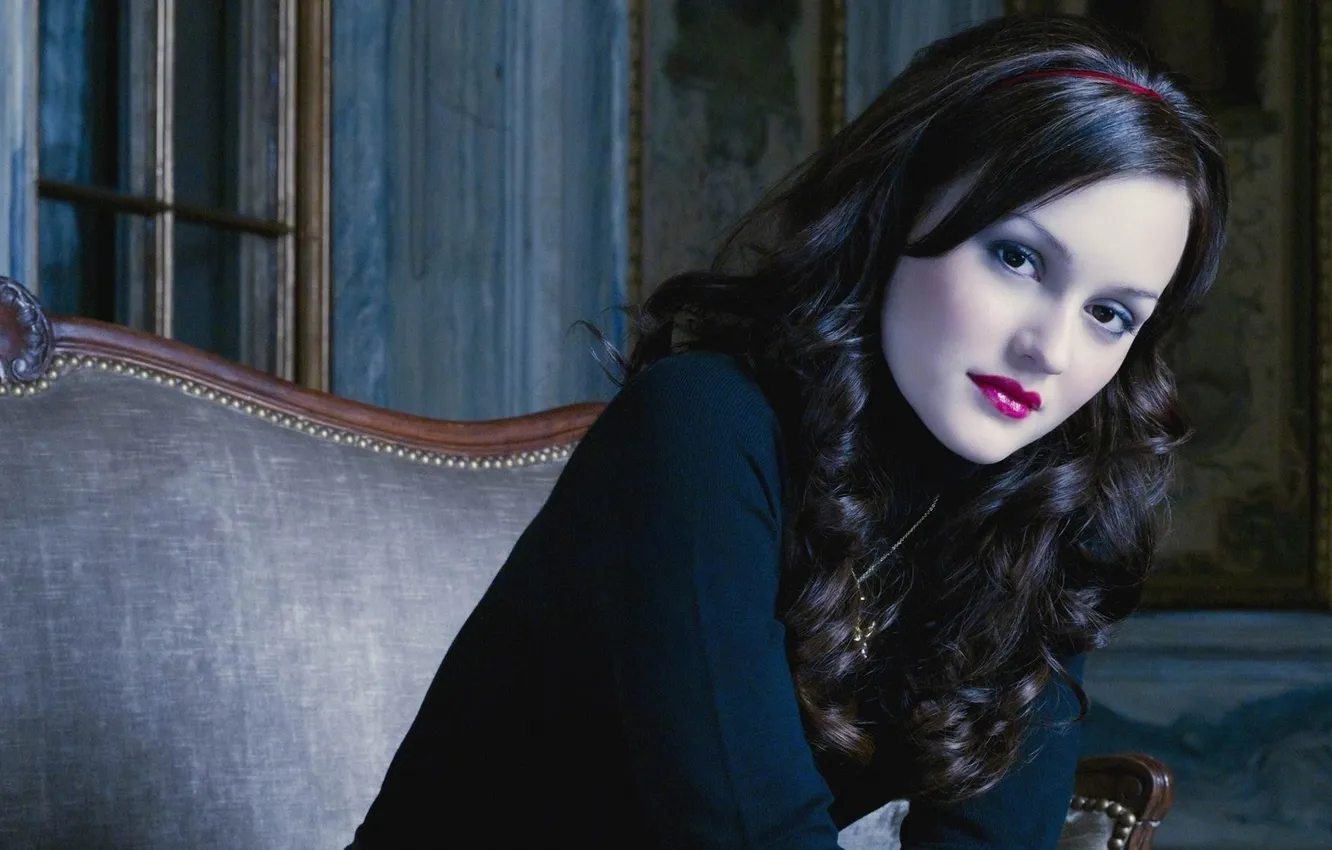 Photo wallpaper room, sofa, makeup, lips, Leighton Meester