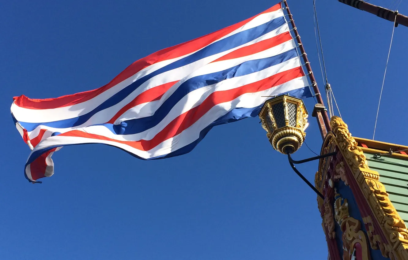 Photo wallpaper the sky, flag, lights, bottom view