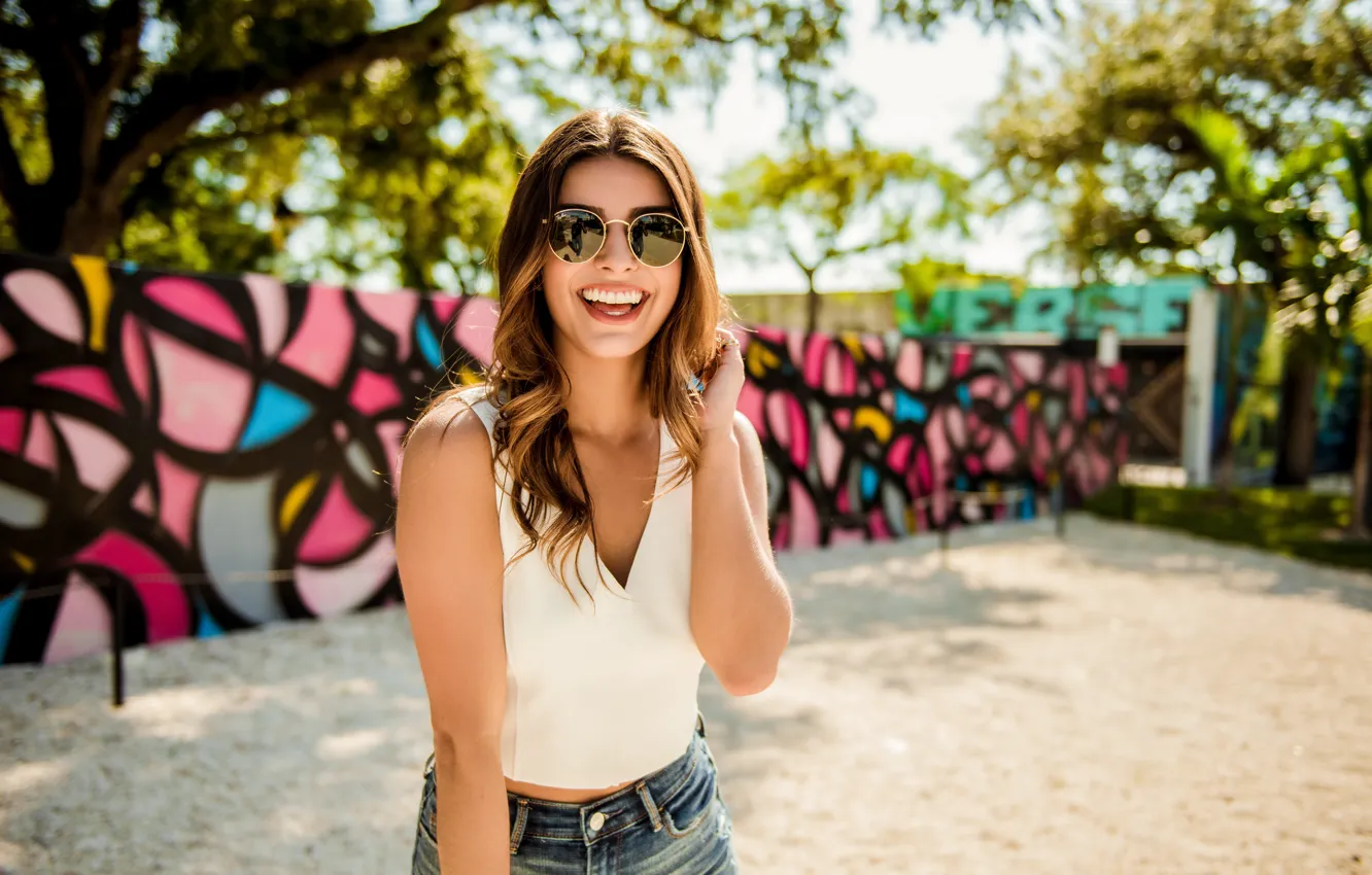 Photo wallpaper joy, face, smile, style, model, hair, glasses, beauty