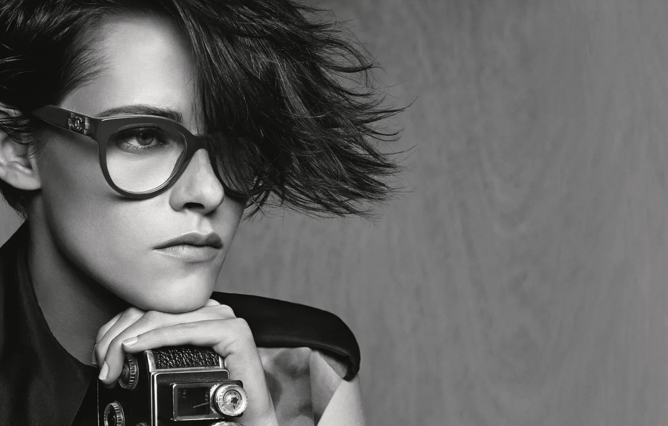 Photo wallpaper girl, black and white, camera, actress, glasses, hairstyle, Kristen Stewart