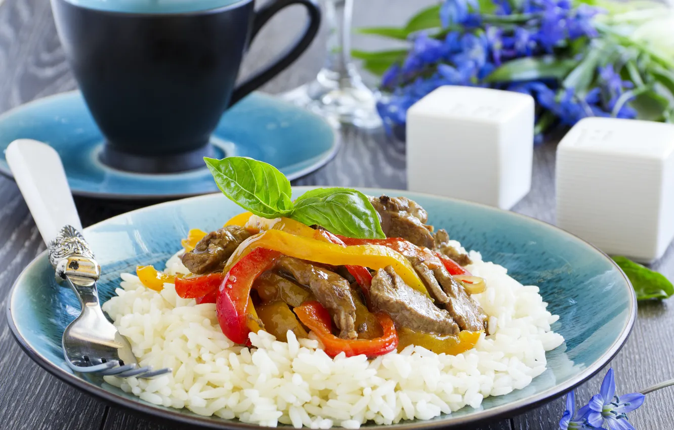 Photo wallpaper greens, pepper, figure, Beef, rice, garnish, pepper, vegetables