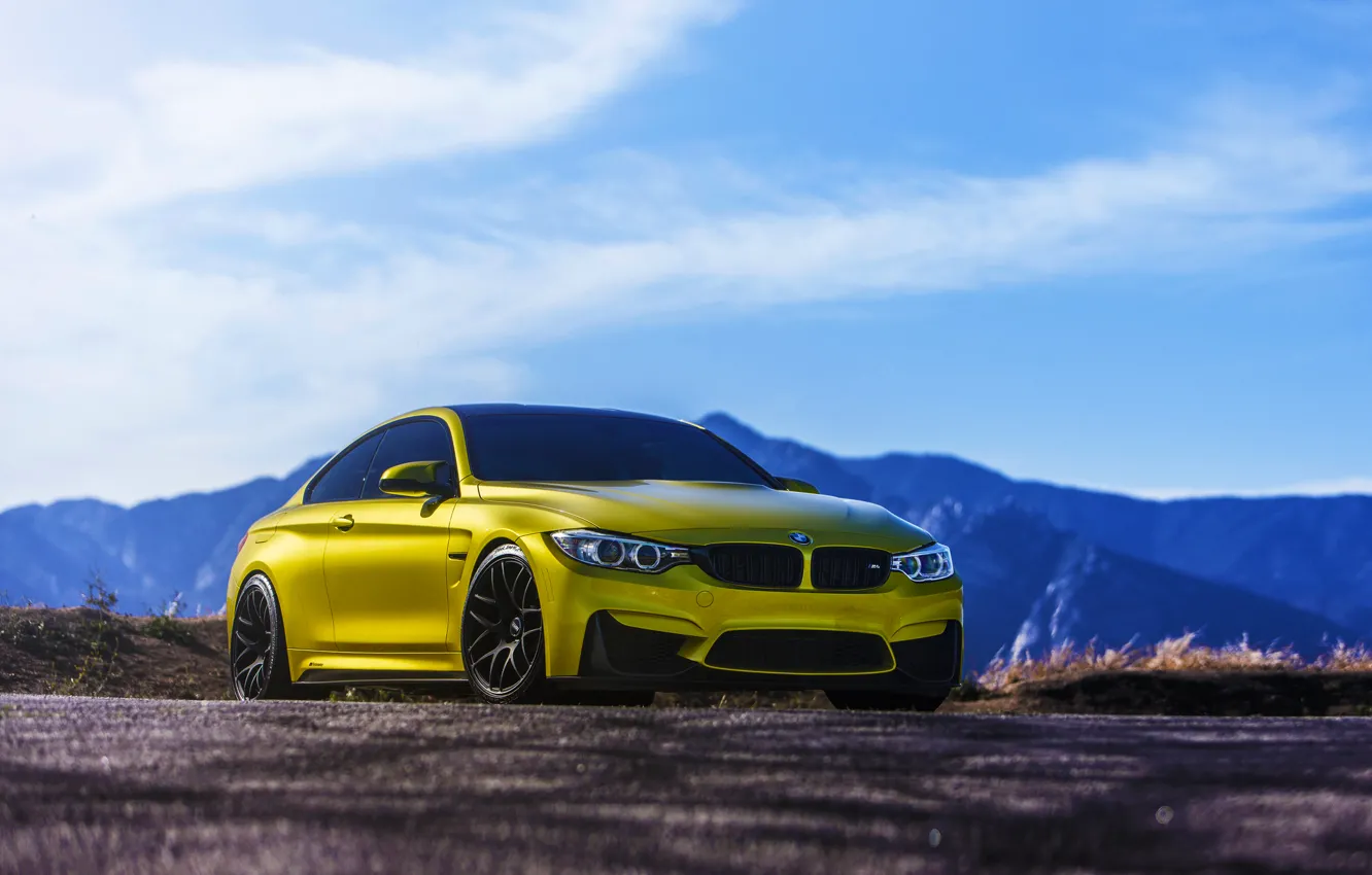 Photo wallpaper BMW, Austin, Yellow, F82, VMR, V710