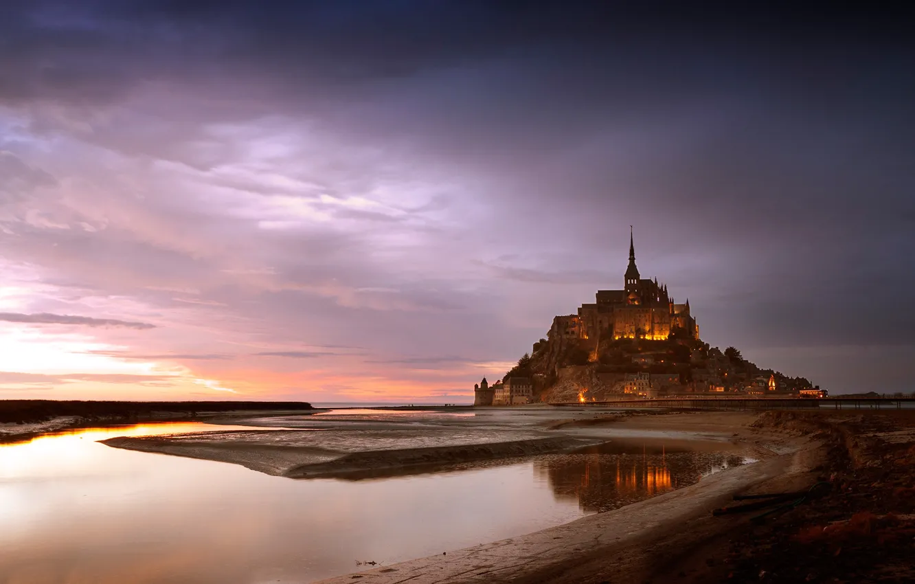 Photo wallpaper the sky, sunset, France, island, horizon, fortress, Mont-Saint-Michel