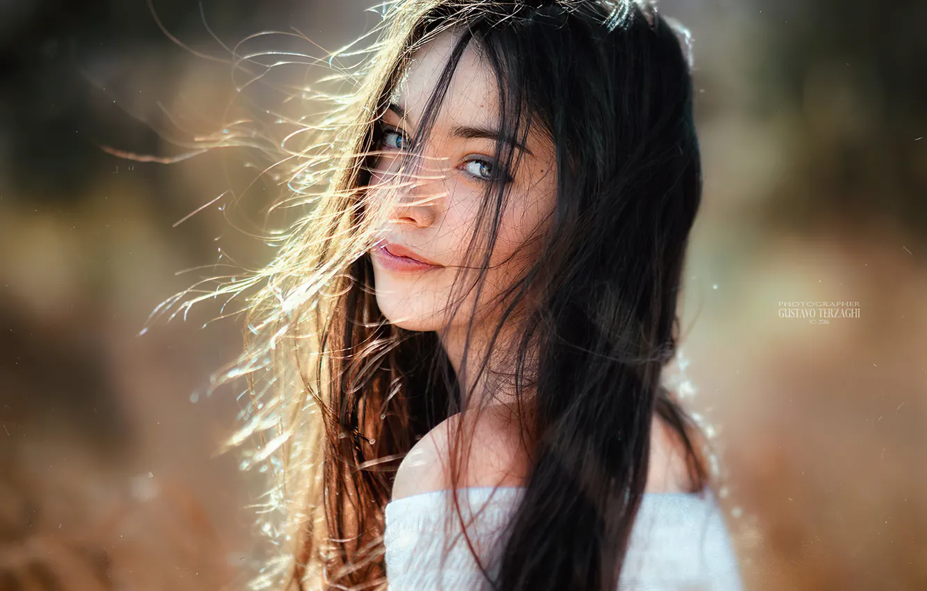 Photo wallpaper look, girl, the wind, model, hair, brunette, Gustavo Terzaghi