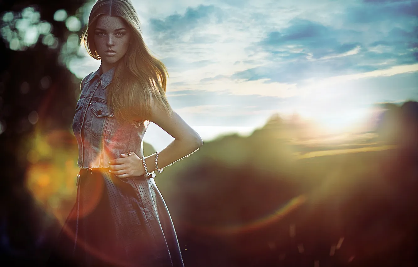 Photo wallpaper portrait, blur, freckles, bokeh, Lara