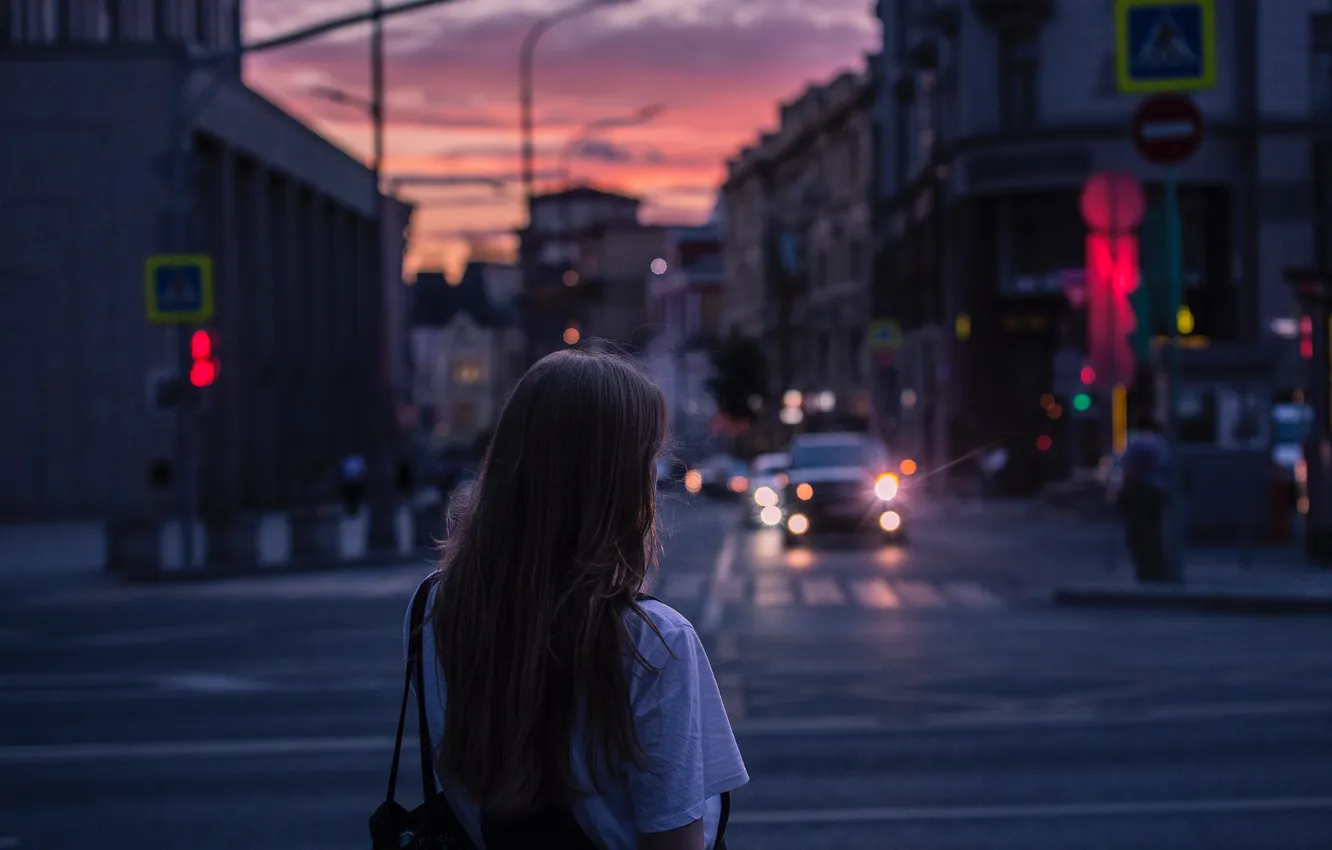 Photo wallpaper machine, the city, bokeh, street, the evening, girl, lights of the evening city, summer