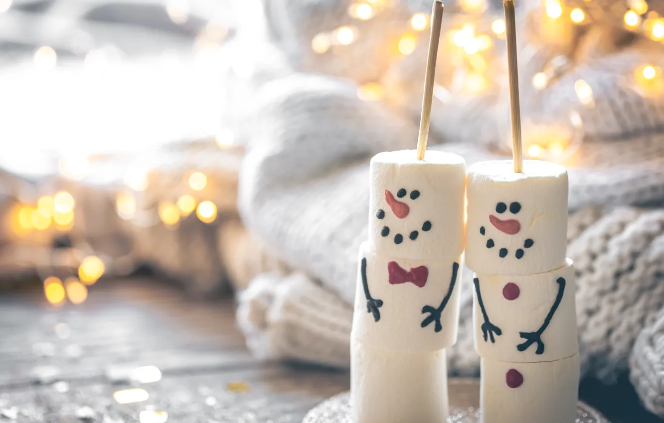 Photo wallpaper new year, Christmas, candy, snowman, a couple, Duo, faces, dessert