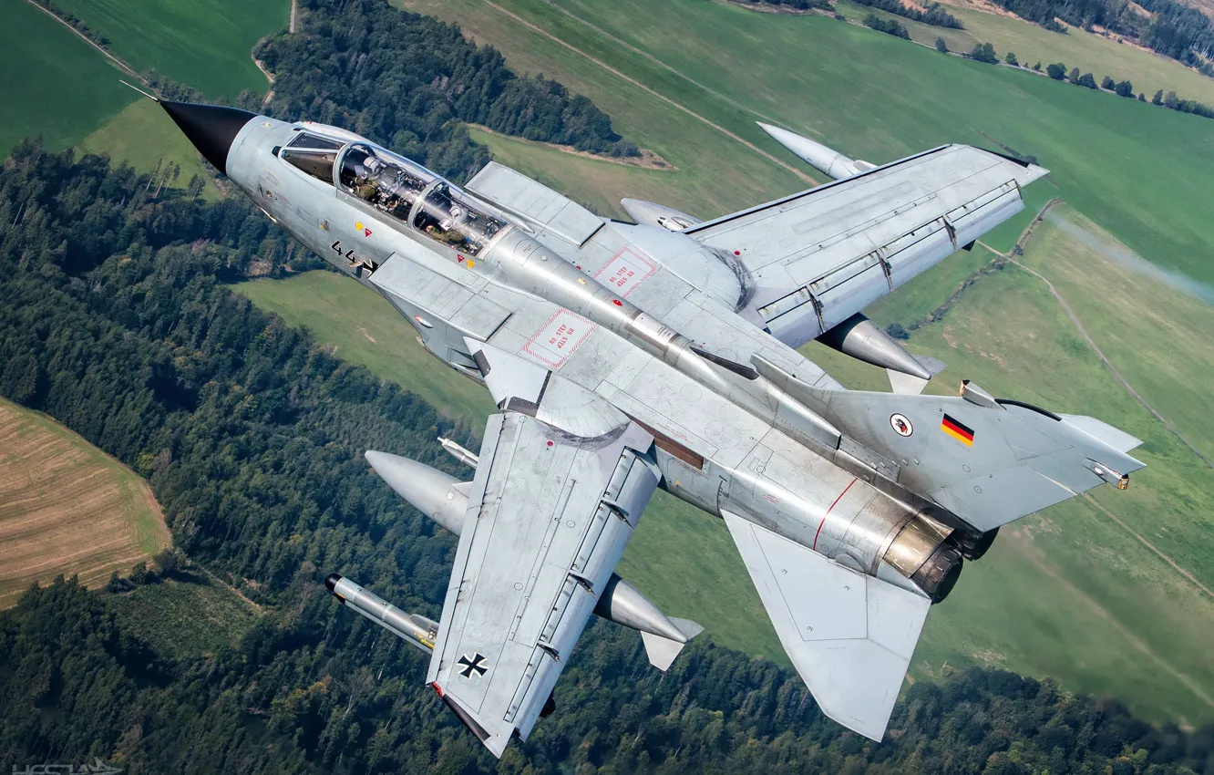 Photo wallpaper Pilot, Panavia Tornado ECR, Tornado, Panavia Tornado, Cockpit, The German air force, The aircraft REB, …