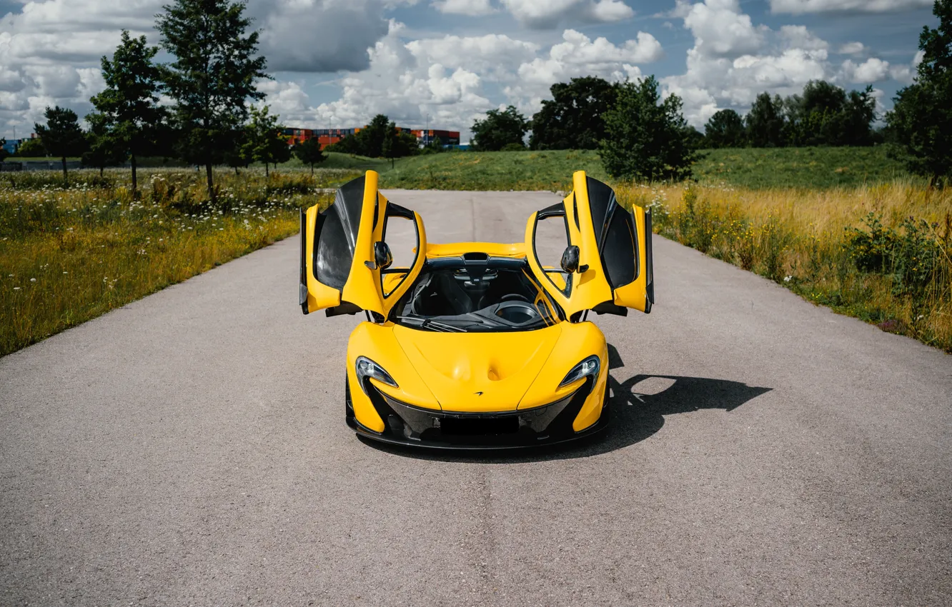 Photo wallpaper McLaren, McLaren P1, butterfly doors, P1