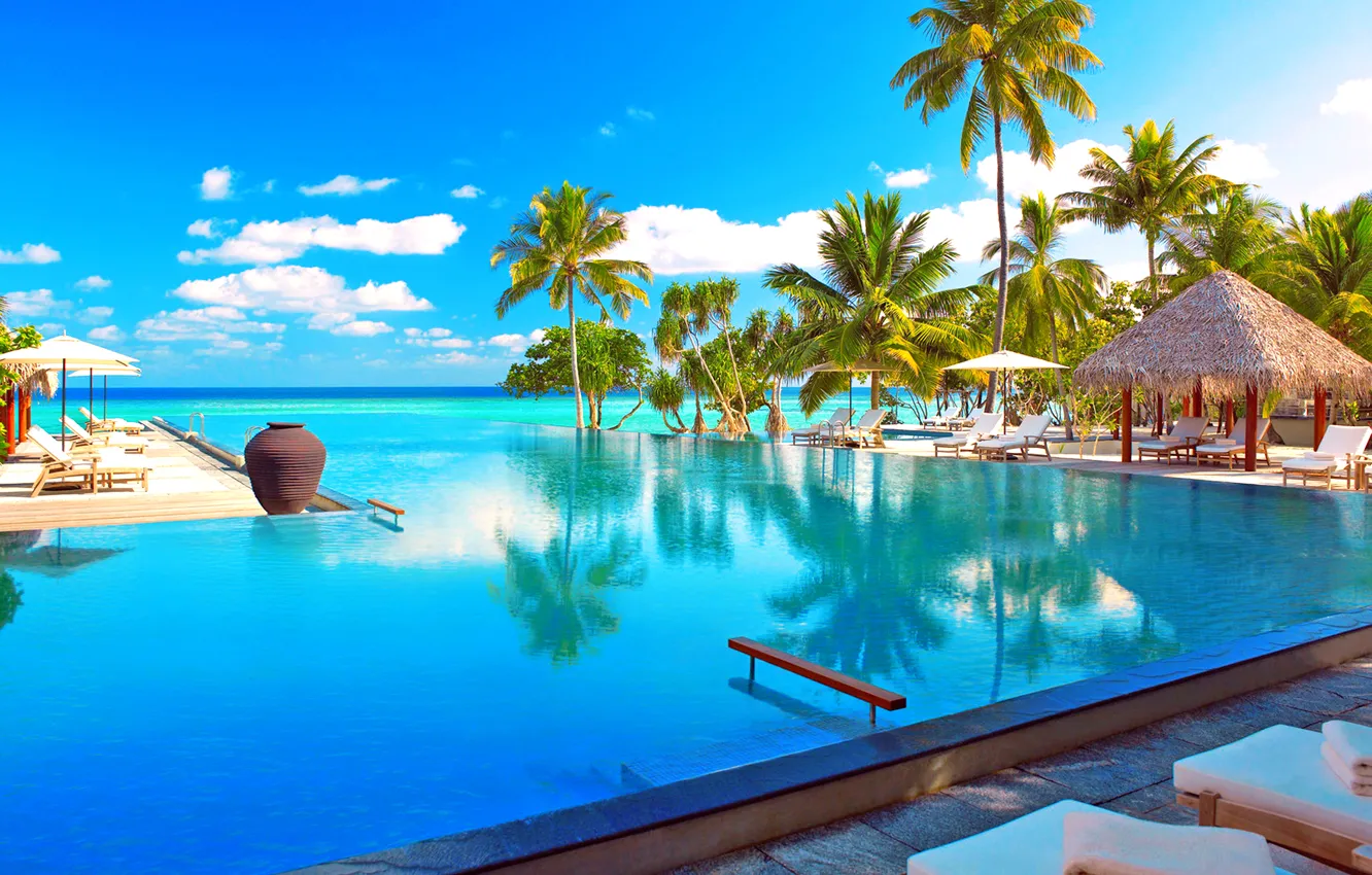 Photo wallpaper the sky, clouds, palm trees, pool, horizon, pitcher, Bungalow