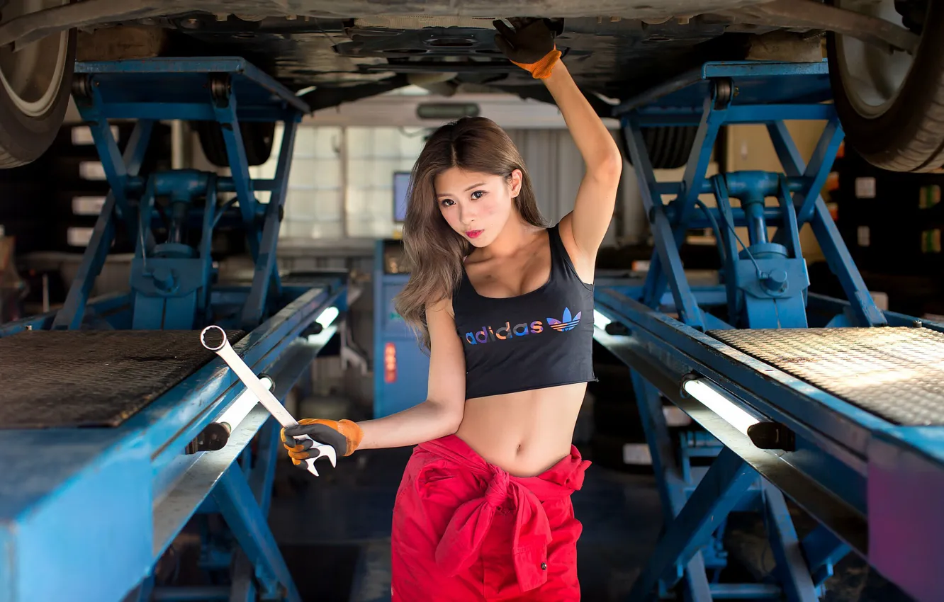 Photo wallpaper girl, sexy, Asian, t-shirt, garage