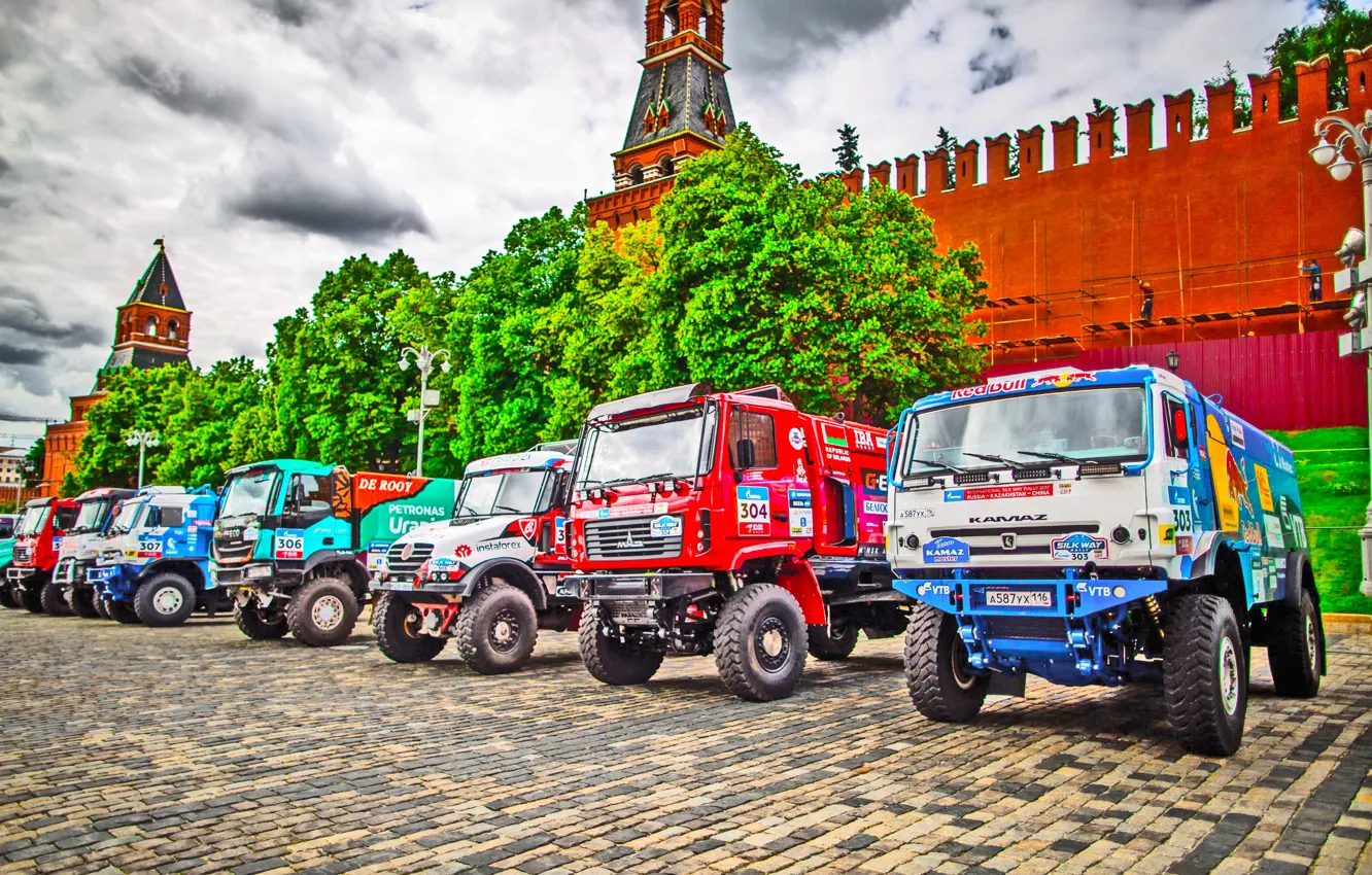 Photo wallpaper The city, Sport, Master, Moscow, Renault, Trucks, Russia, Red square
