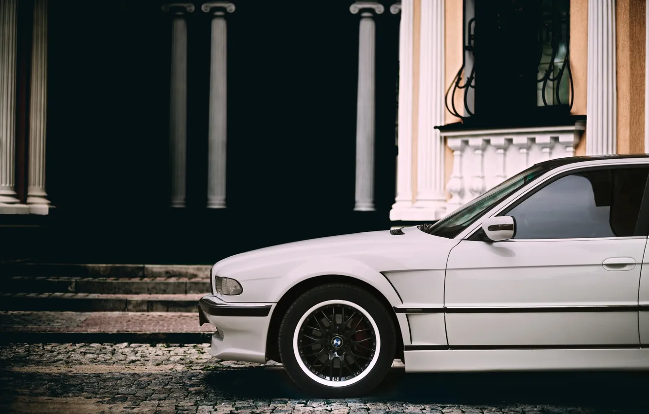 Photo wallpaper BMW, BMW, white, side, Boomer, e38, Bimmer