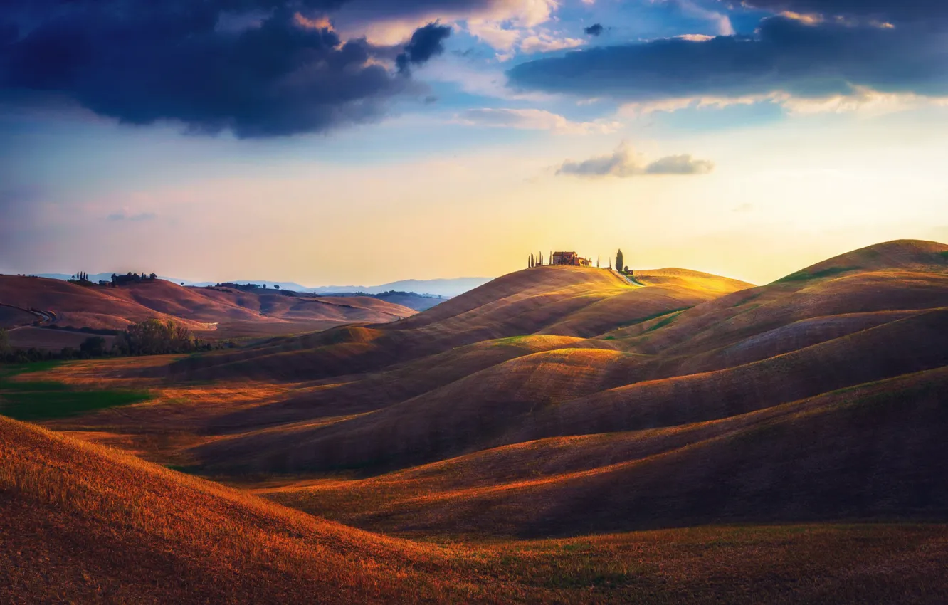 Photo wallpaper clouds, light, house, Hills, estate, Tuscany