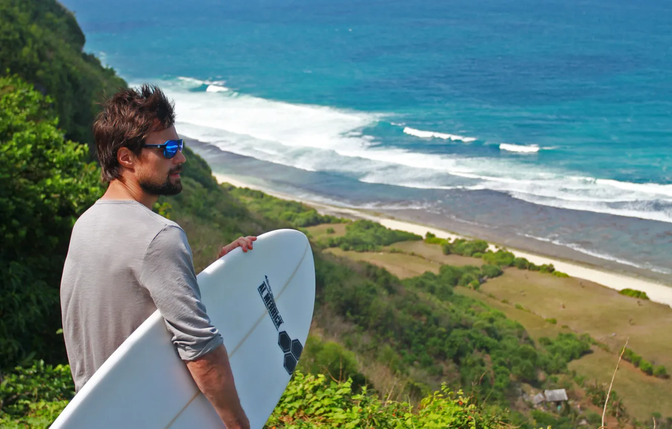 Photo wallpaper sea, coast, Board, glasses, actor, surfing, Danila Kozlovsky, Duhless 2