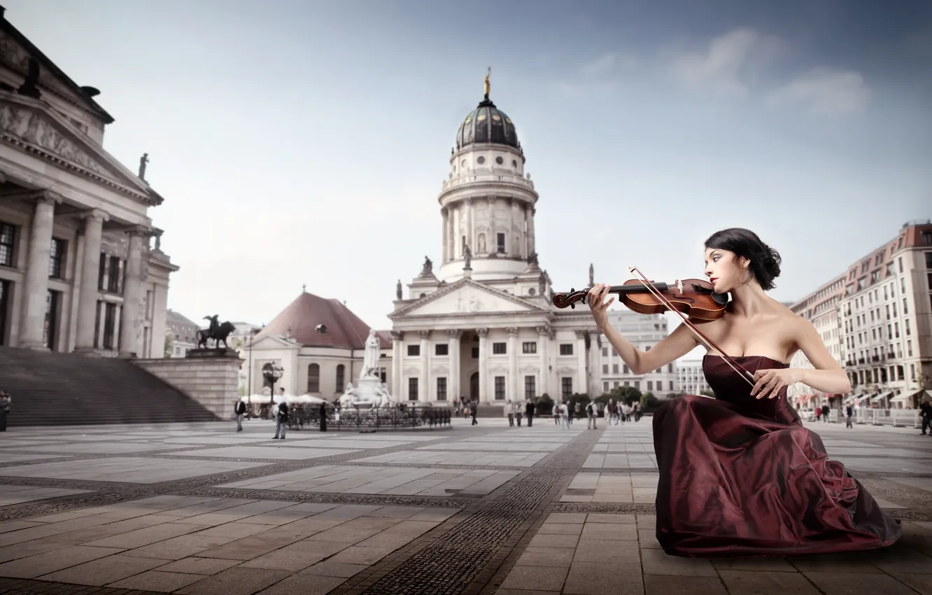 Photo wallpaper girl, the city, violin, dress, brunette, area