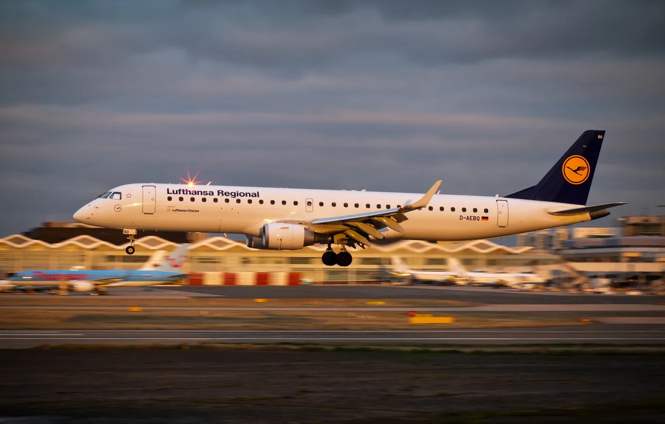 Photo wallpaper aviation, the plane, the airfield