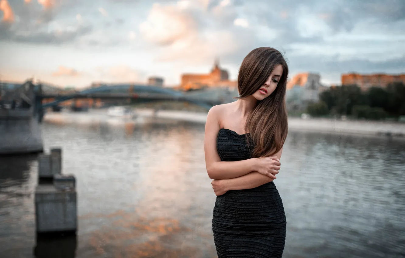 Photo wallpaper girl, pose, river, photo, black, hair, view, figure