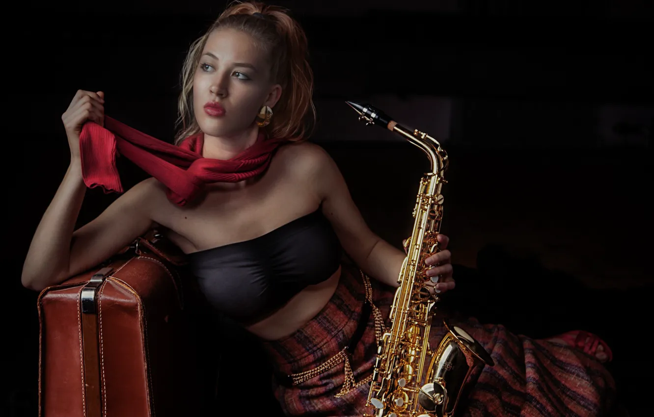 Photo wallpaper girl, suitcase, saxophone