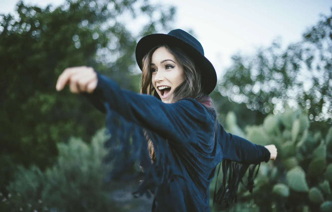 Photo wallpaper girl, pose, hat, bokeh