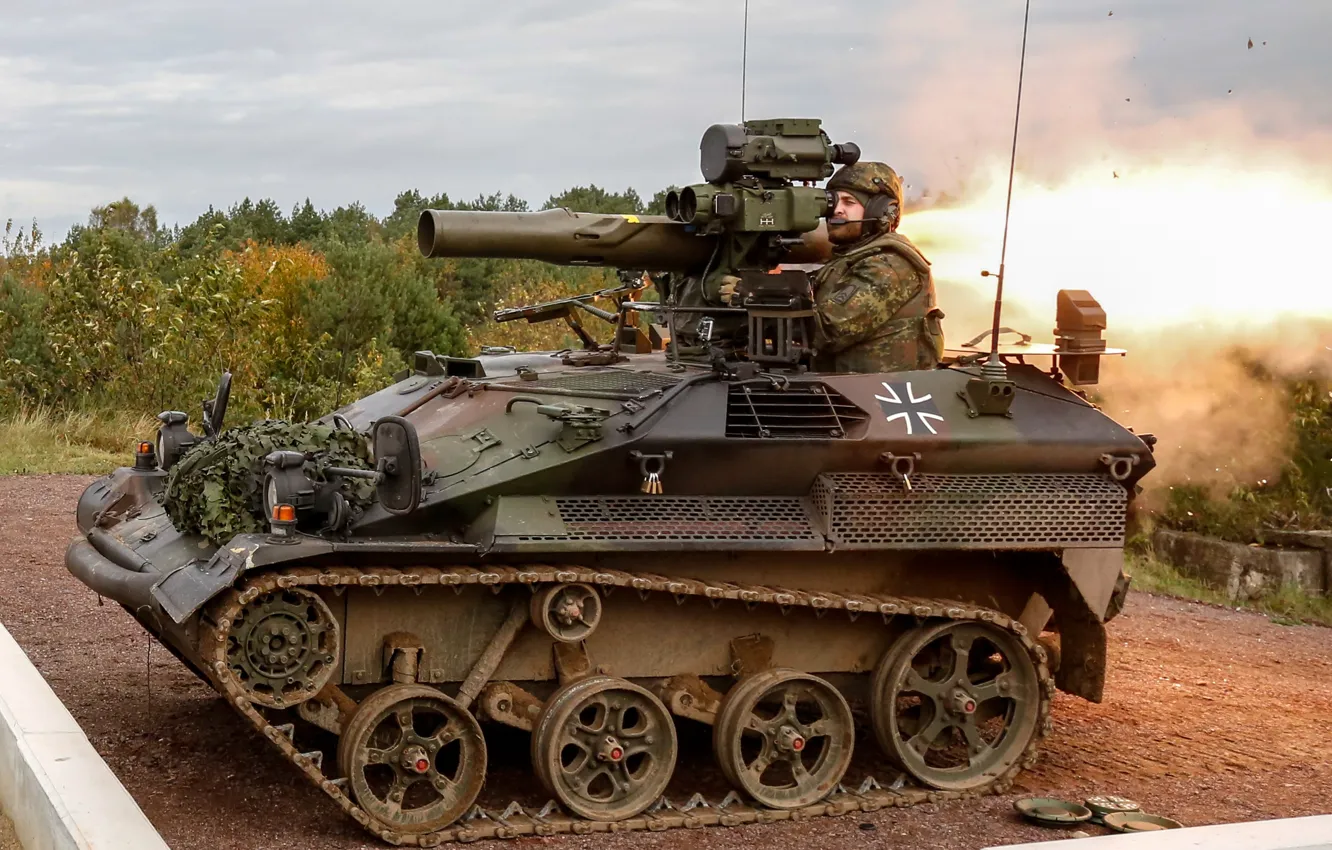 Photo wallpaper Germany, APC, Wiesel 1 TOW