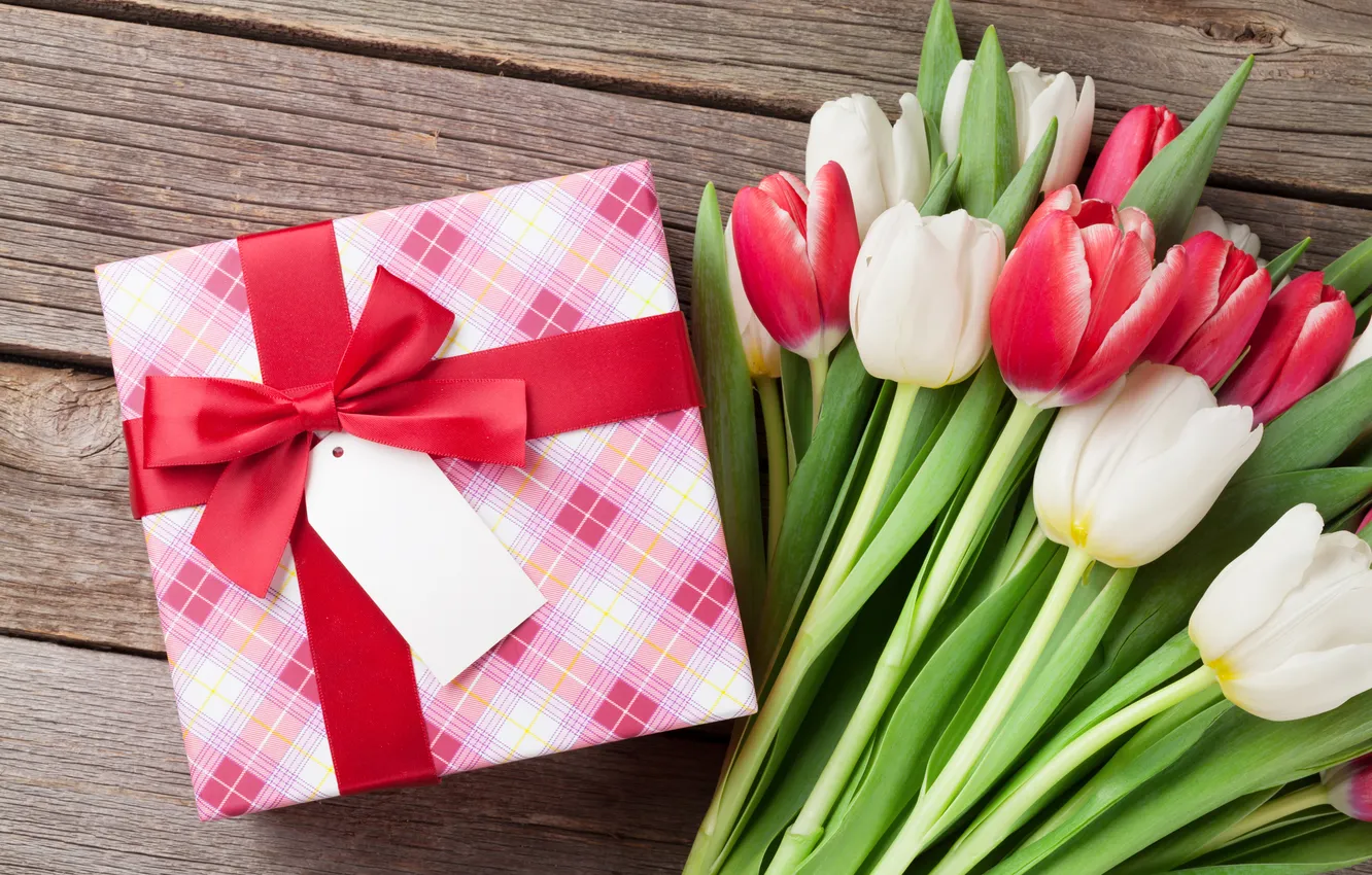 Photo wallpaper flowers, gift, bouquet, tulips, red, love, white, wood