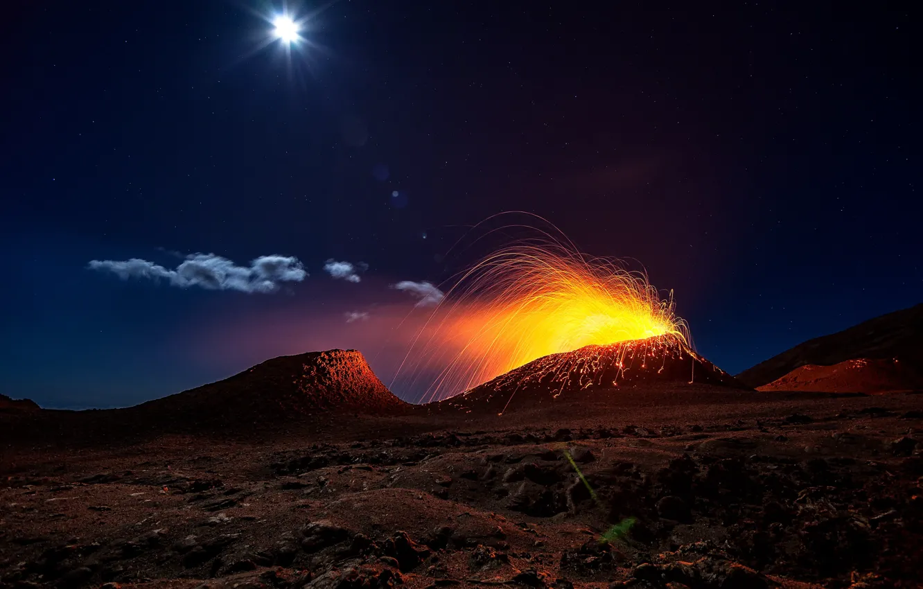 Photo wallpaper light, night, lights, the moon, the volcano