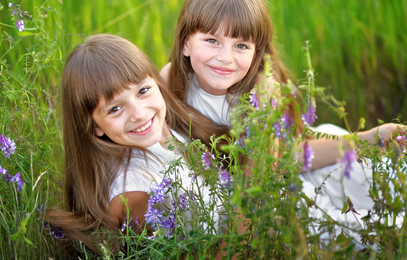Photo wallpaper grass, flowers, girls, smile