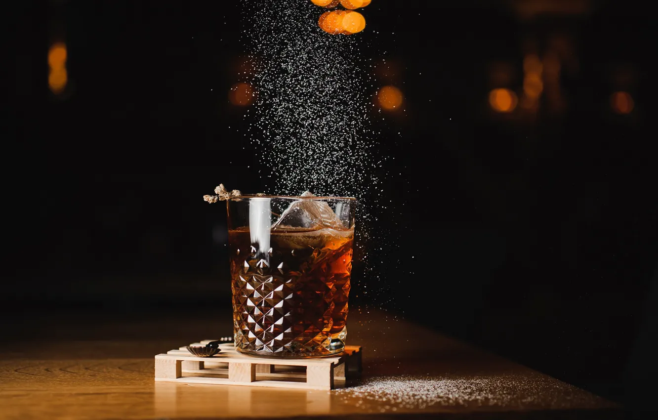 Photo wallpaper ice, glass, alcohol, whiskey