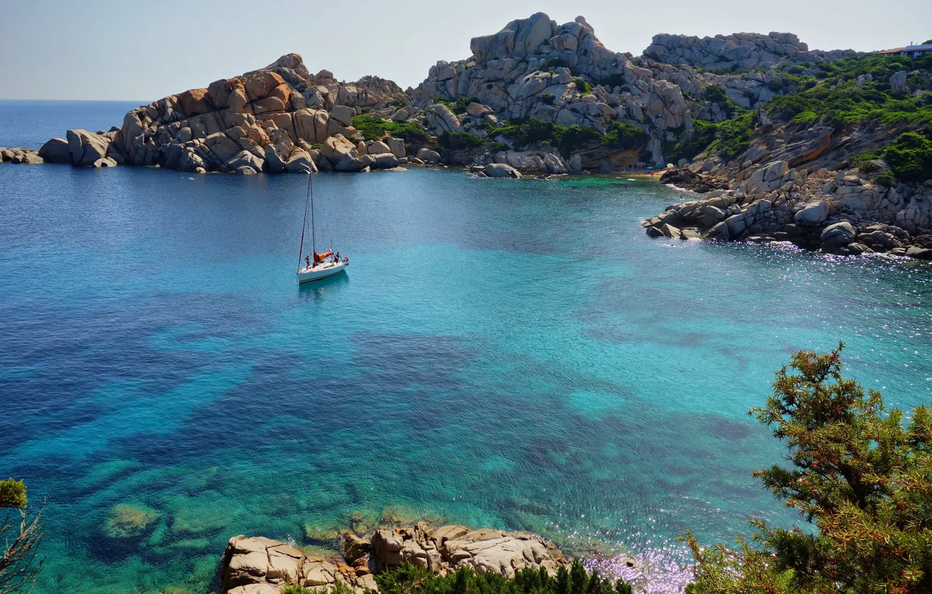 Photo wallpaper sea, rocks, shore, vegetation, Bay, yacht, Italy, Cala Spinosa