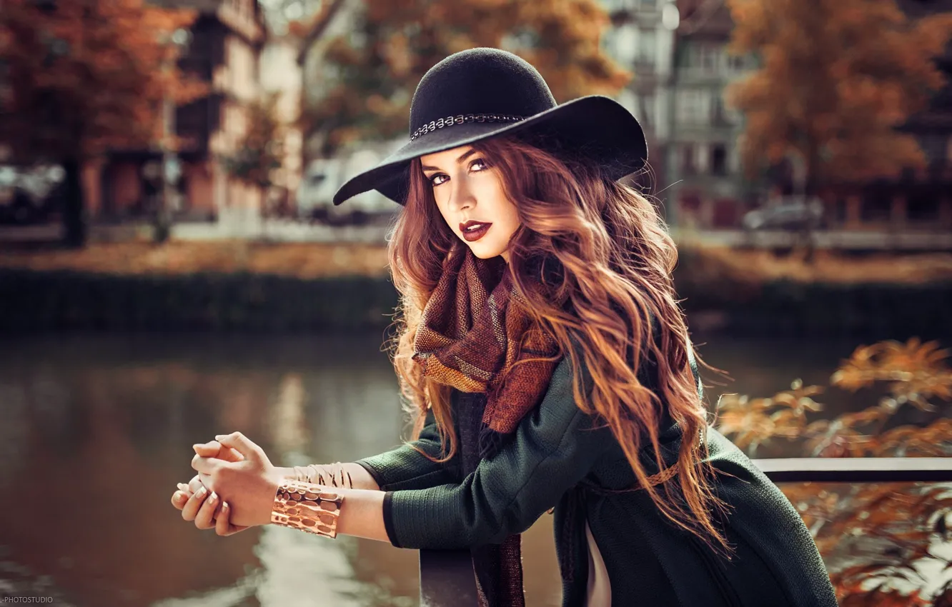Photo wallpaper autumn, look, girl, pose, photo, model, hair, hat