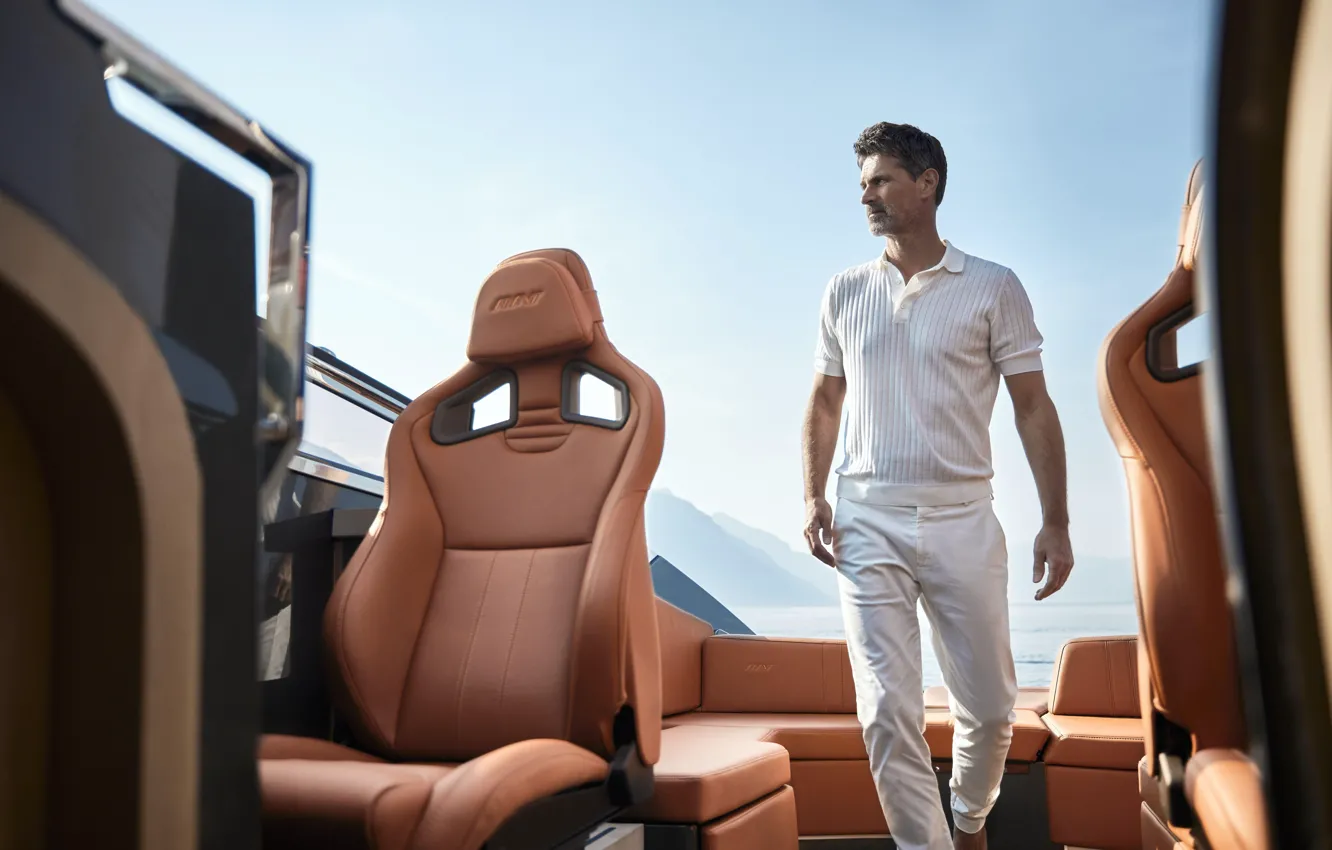 Photo wallpaper chair, boat, male, Flynt Yachts, Flynt 956