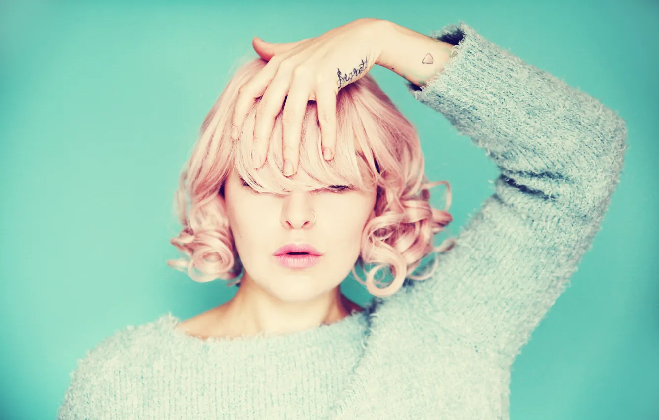 Photo wallpaper hair, sweater, lips, girl
