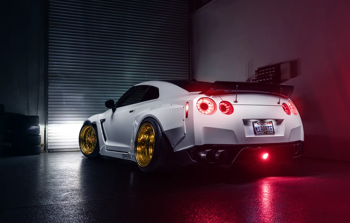 Photo wallpaper Imperial, Light, Nissan, GT-R, White, Sport, Garage, Rear