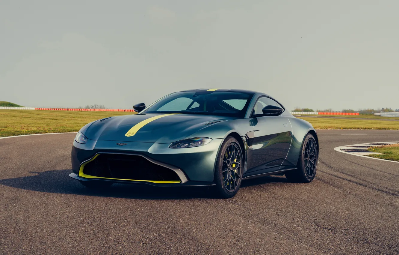 Photo wallpaper asphalt, Aston Martin, coupe, track, Vantage, Manual transmission, AMR, 2019