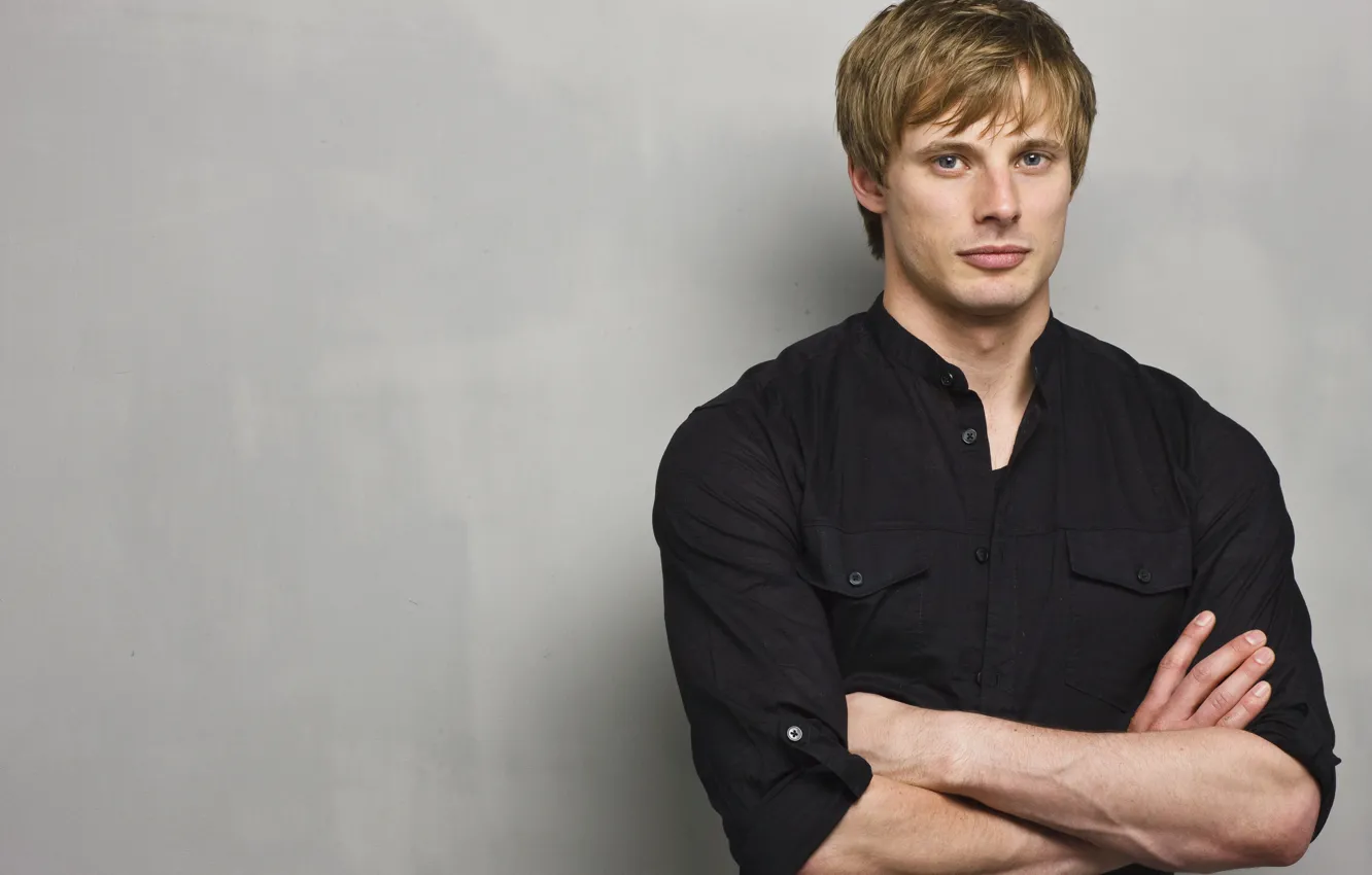 Photo wallpaper Merlin, Bradley James, Merlin, Bradley James